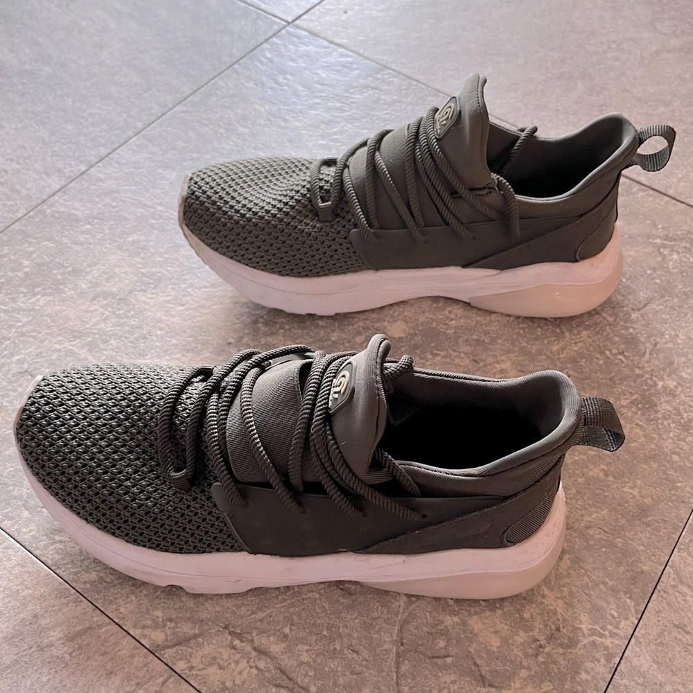 ๐ธ3/$25 C9 Champion Storm Knit Cushion Fit Sneakers Olive Green, Size 5.5 - Picture 7 of 16